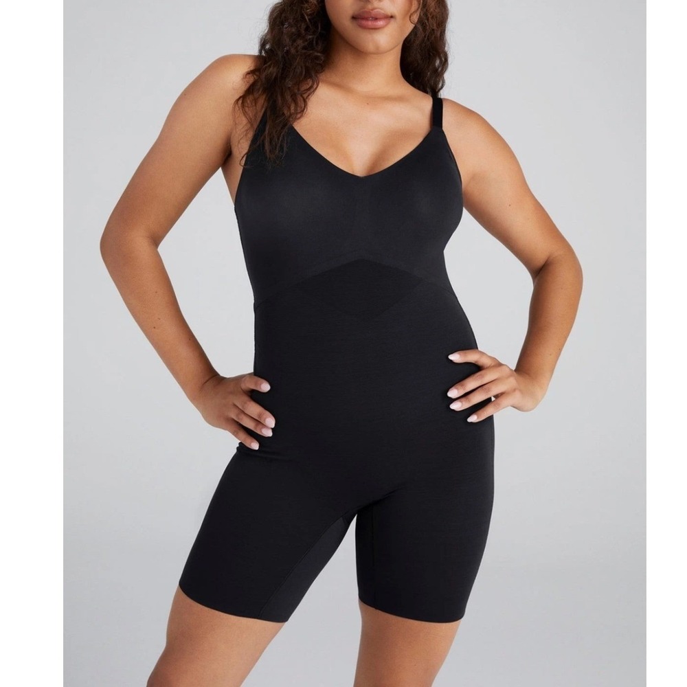 Honeylove Womens Mid-Thigh Bodysuit Medium Black Superpower Sculpting Shapewear